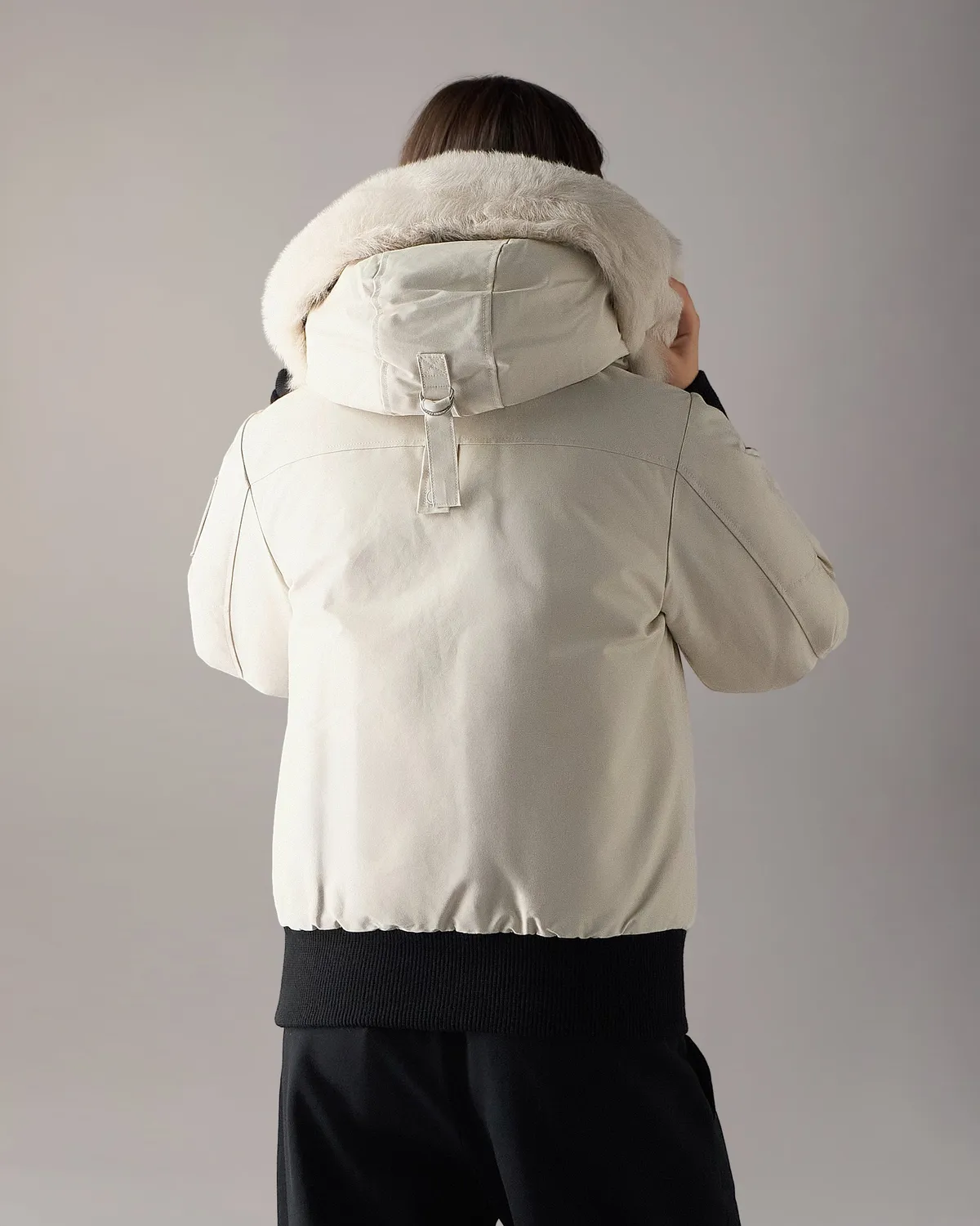 Moose Knuckles Debbie Down bomber femme alabaster duvet