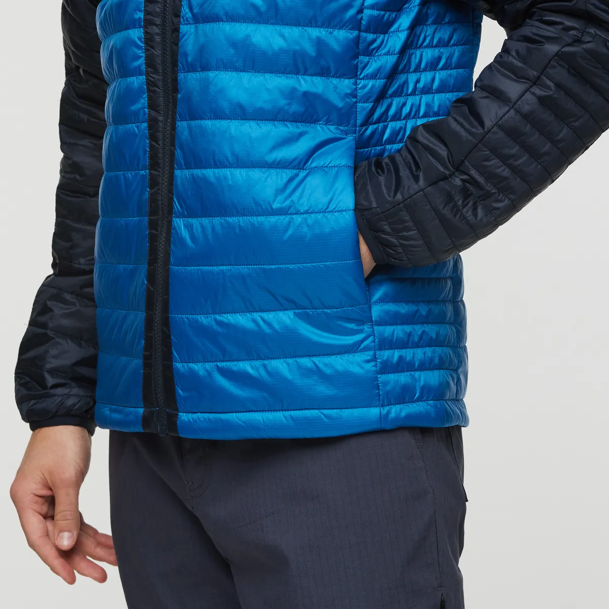 Cotopaxi Capa Insulated doudoune homme recyclée Carbon