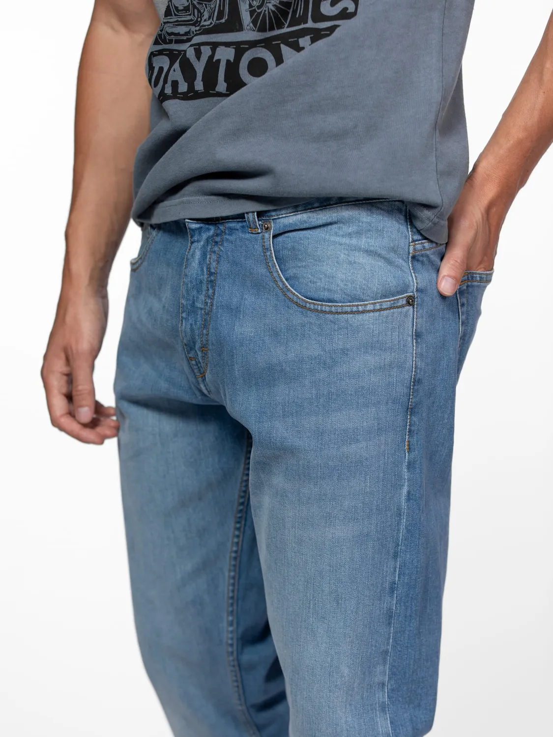 Daytona Hachidaka jean slim mid wash taille mi-haute