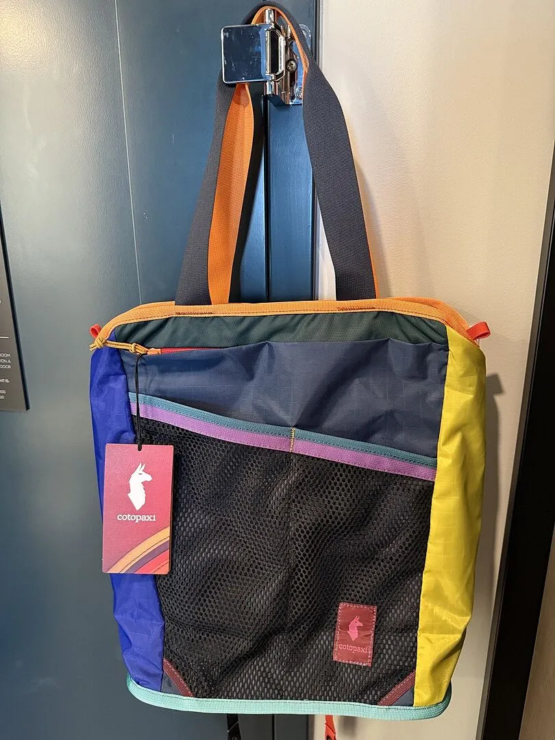 Cotopaxi Todo 22L tote convertible Del Día unique