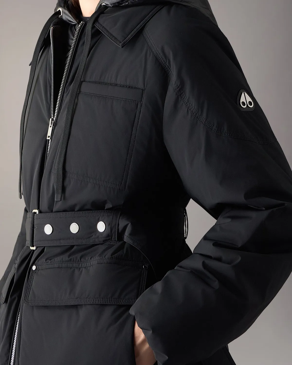 Moose Knuckles Tegan parka 3/4 noire ceinturée duvet