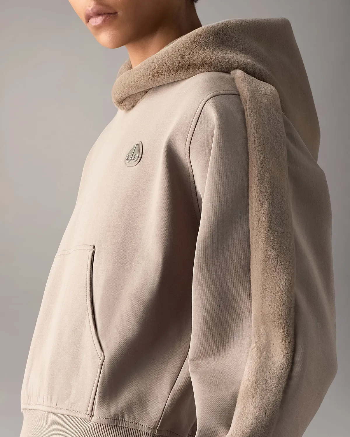 Moose Knuckles Mixed Media Bunny hoodie Ashen chaud