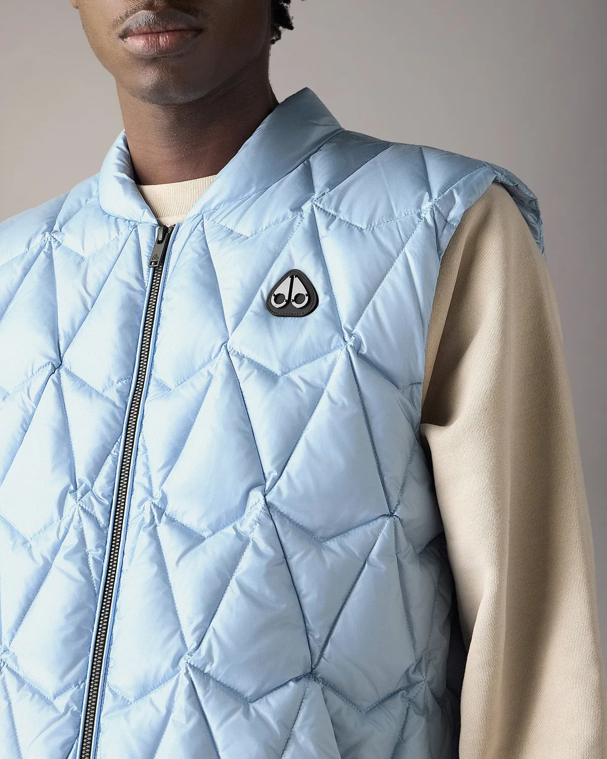 Moose Knuckles Iceberg Quilt Down Vest gilet blue ice matelassé