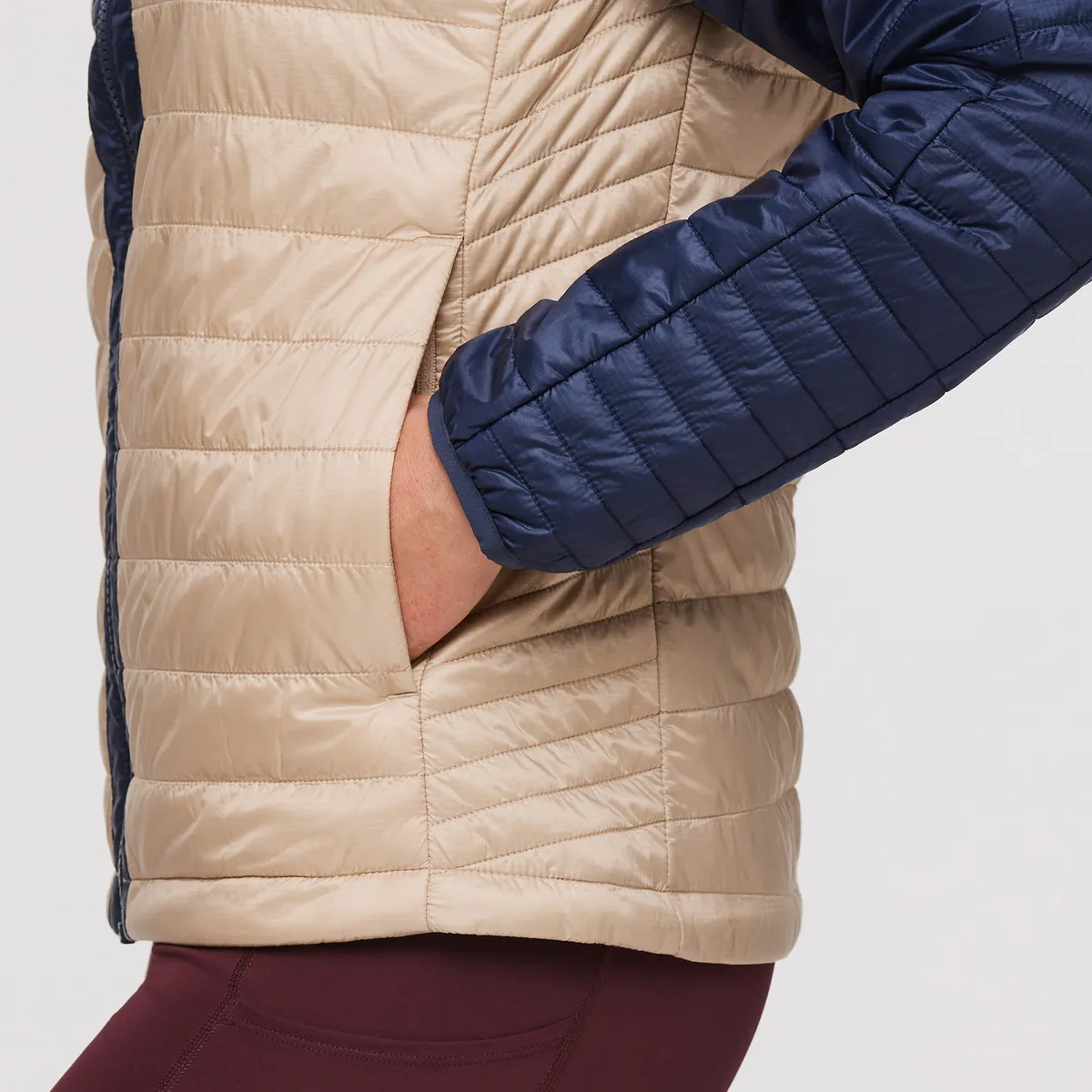 Cotopaxi Capa veste isolante femme chaude hiver
