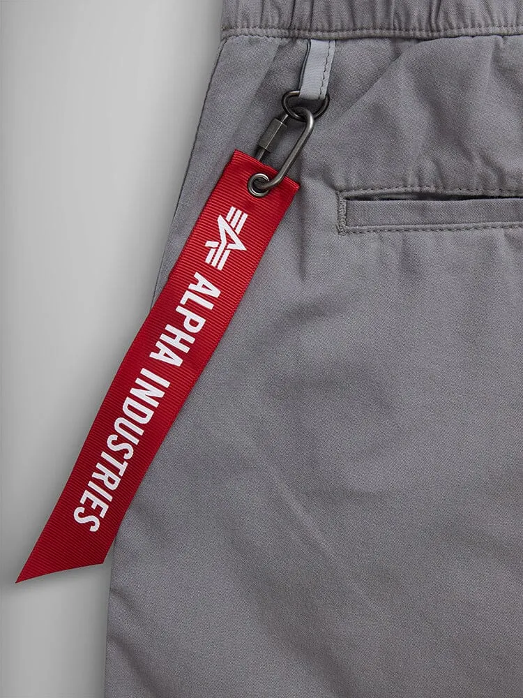 Alpha Industries Deck short coton bleu au-dessus genou