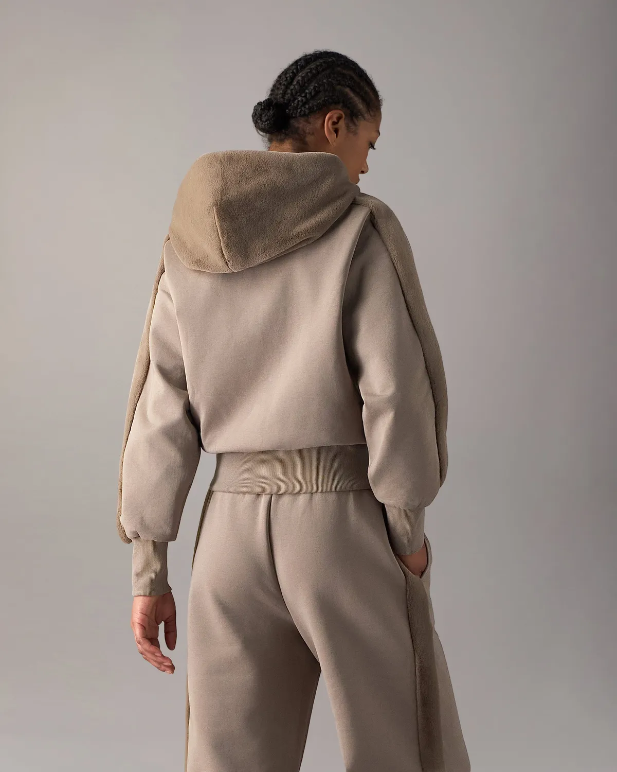 Moose Knuckles Mixed Media Bunny hoodie Ashen chaud