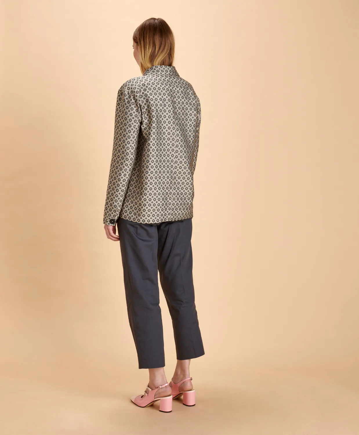 Soubacq Le Bleu Biennale veste brocart Venise