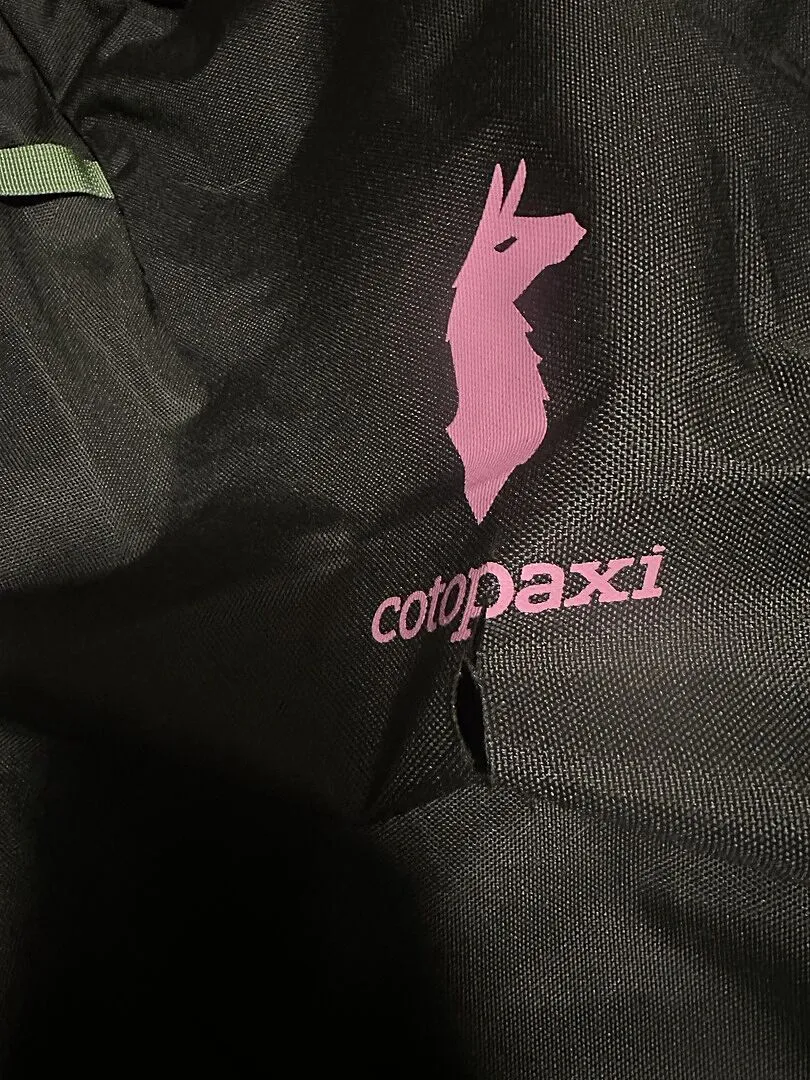 Cotopaxi Allpa 42L sac de voyage Del Día Dark recyclé