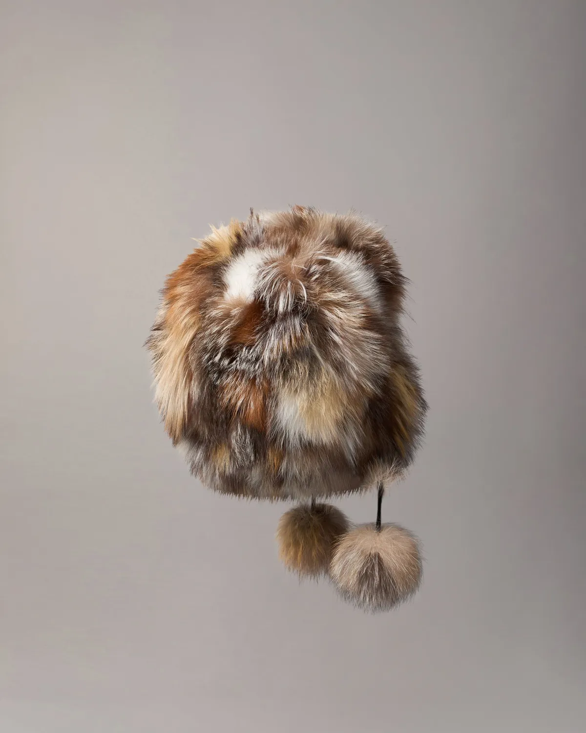 Moose Knuckles Fox Fur Trapper chapka fourrure patchwork