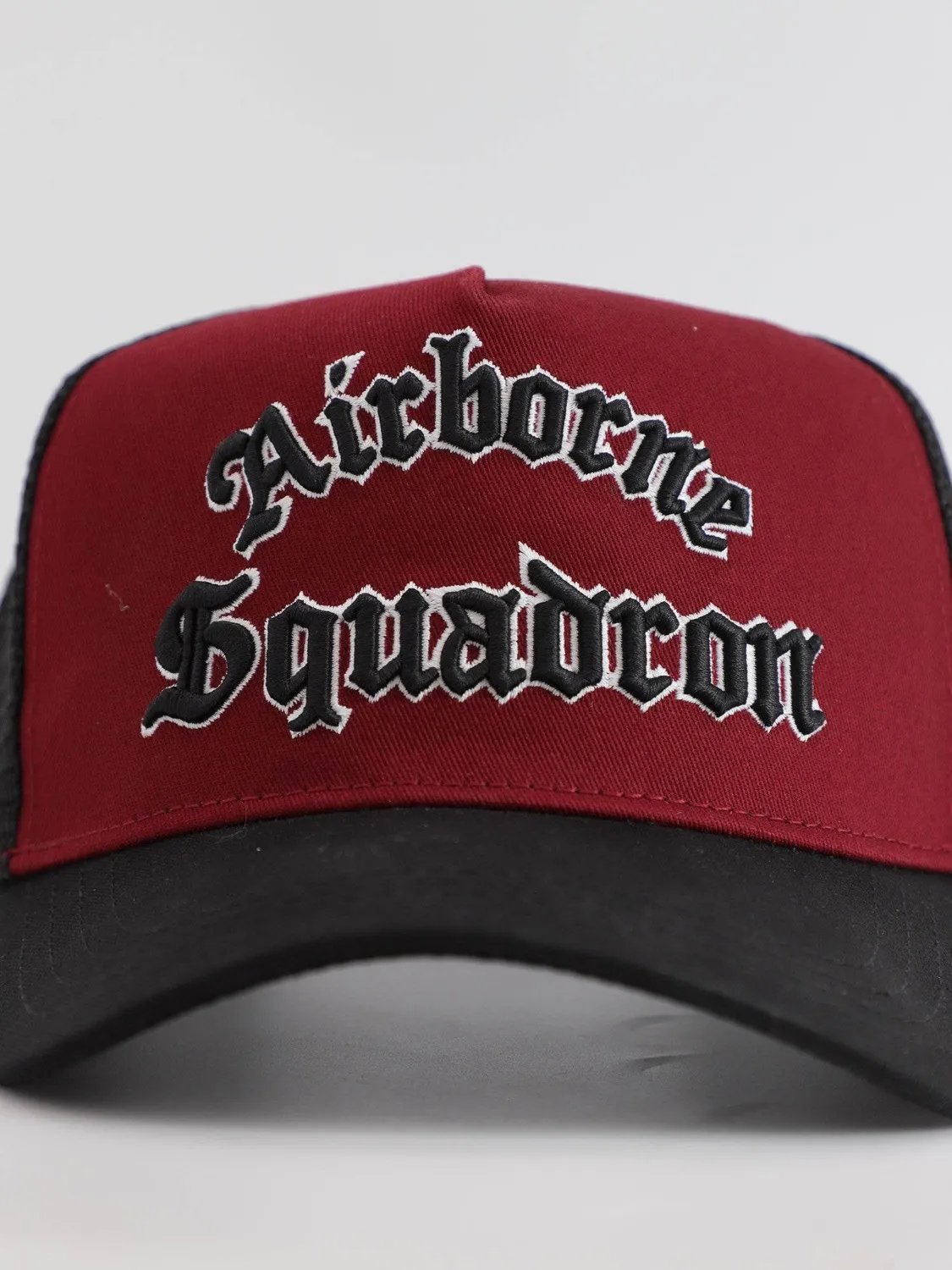 DAYTONA Titonka casquette trucker bordeaux brodée