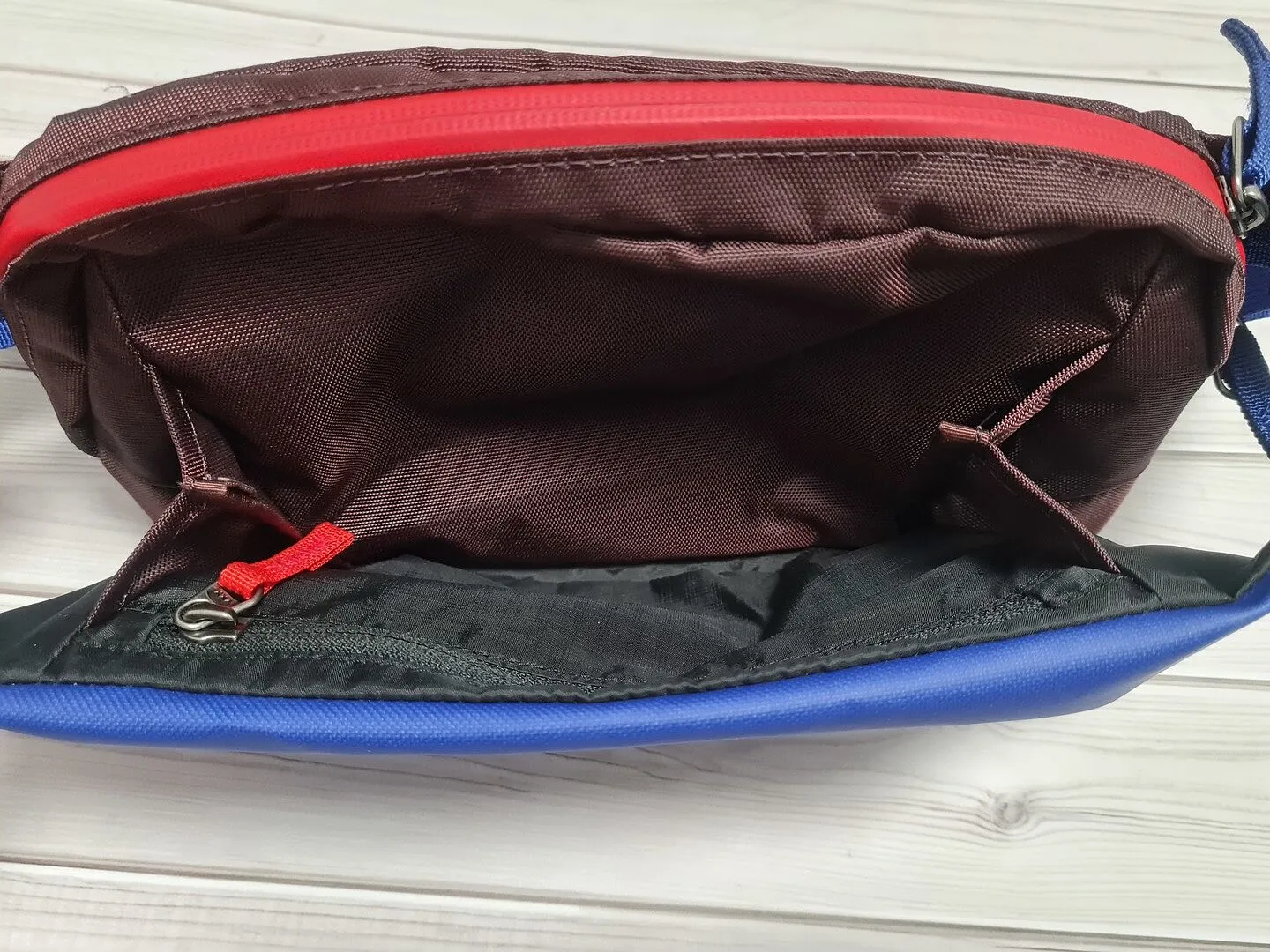 Cotopaxi Coso 2L sac banane rust azul recyclé