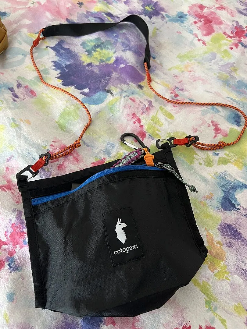 Cotopaxi Lista 2L Cada Día sac bandoulière 2 L léger
