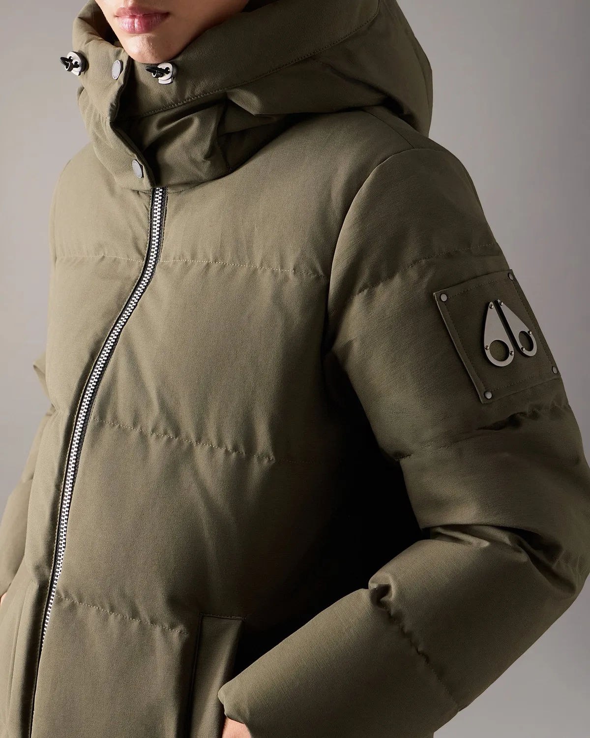 Moose Knuckles Banff Down Parka Combat Mi-longue