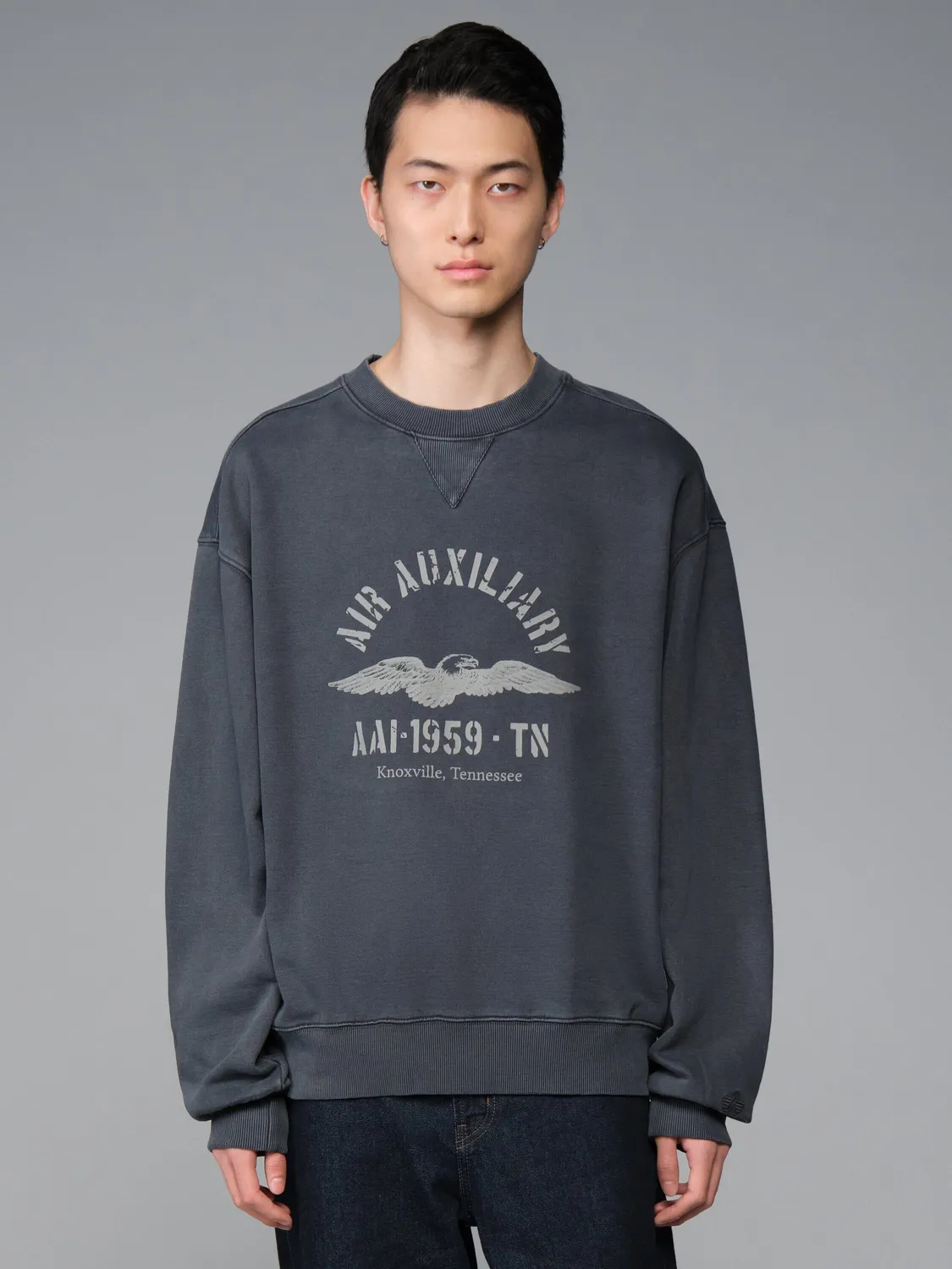 Alpha Industries Air Aux sweat col rond coton noir délavé