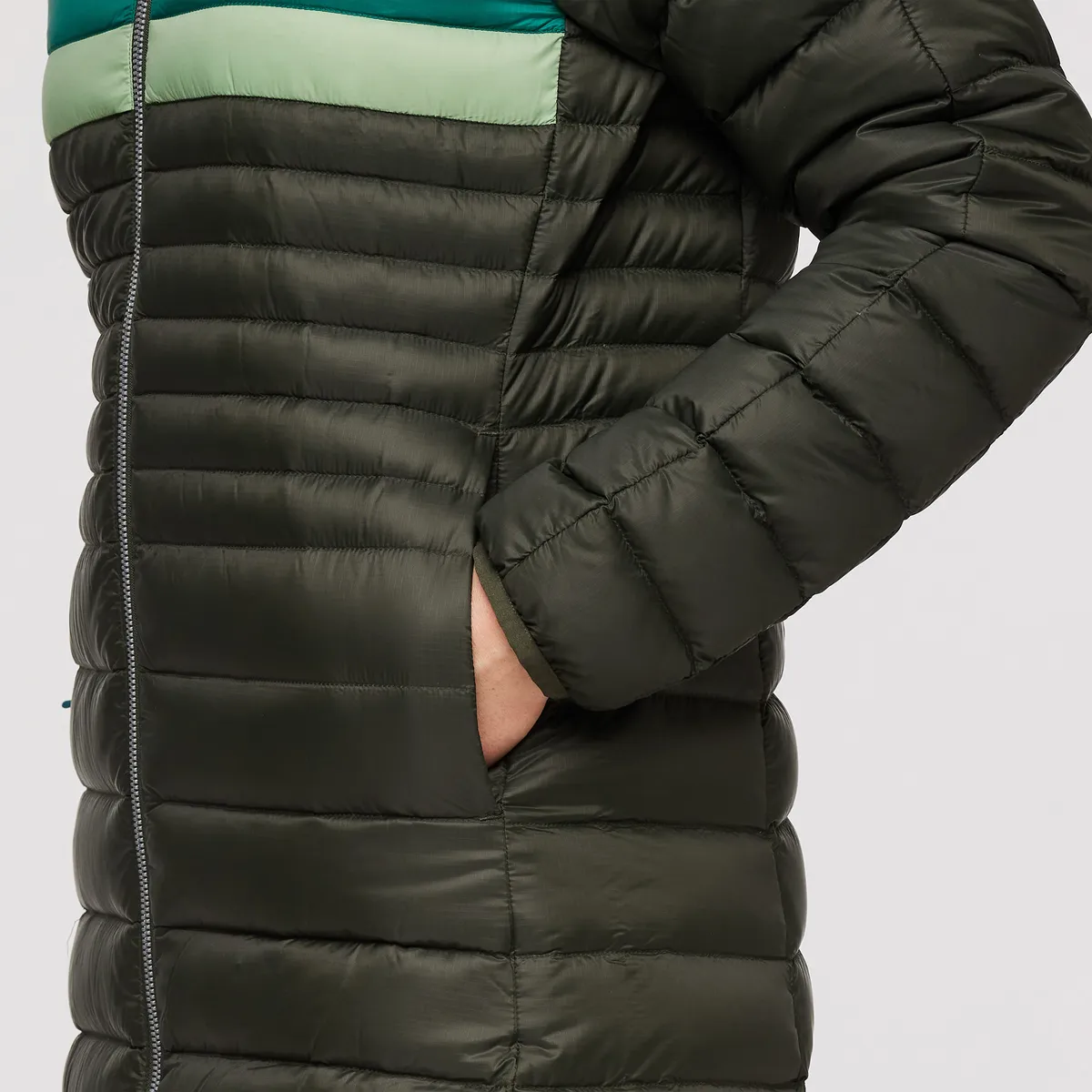 Cotopaxi Fuego parka femme duvet 800 Graphite rayé