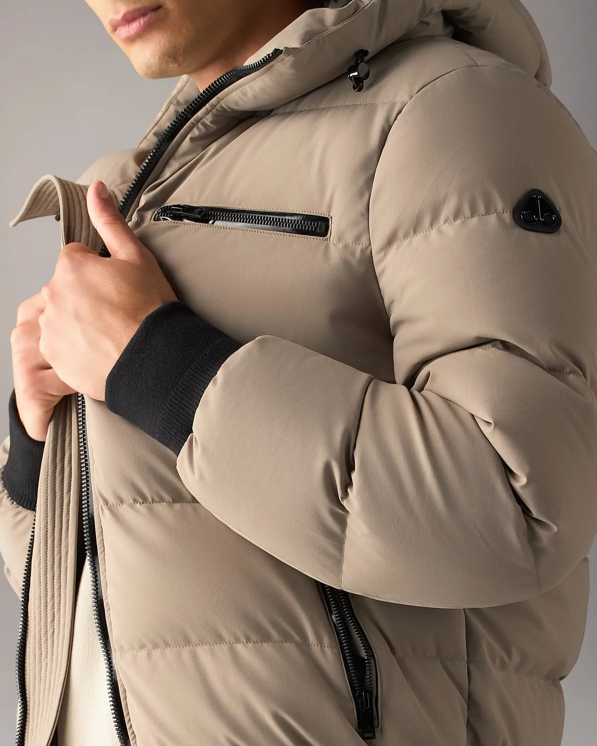 Moose Knuckles Soho bomber duvet ashen zippé