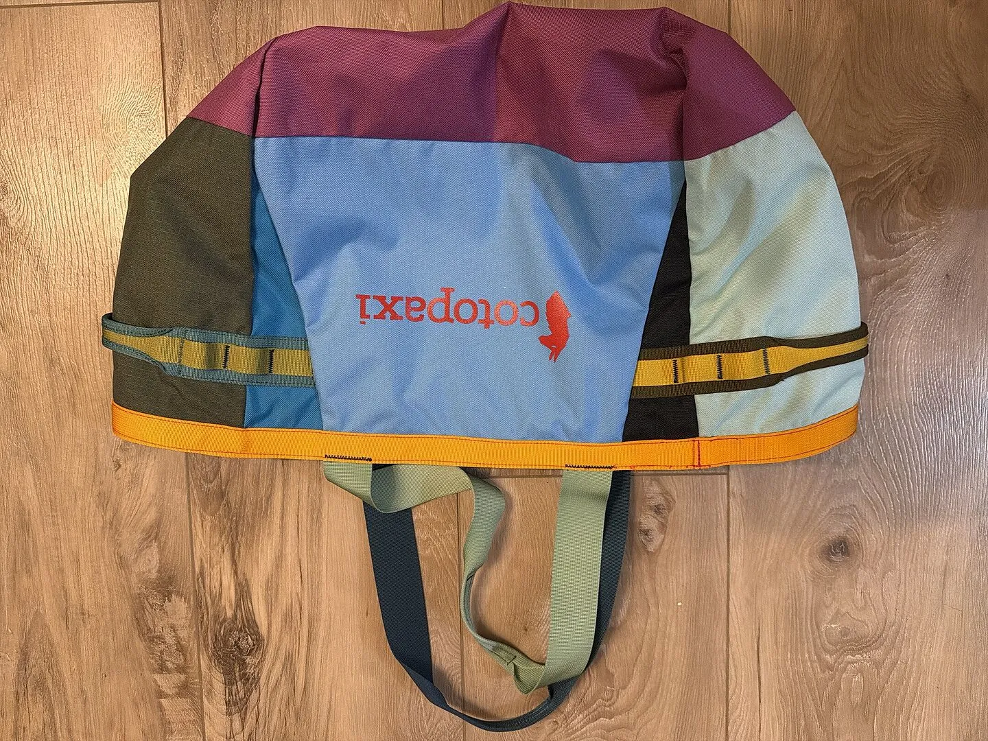 Cotopaxi Allpa 30L Gear Hauler Tote Crimson 30 L