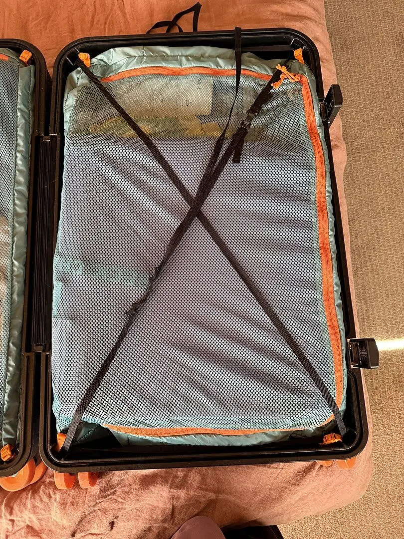 Cotopaxi Coraza valise soute Blue Spruce 4 roues